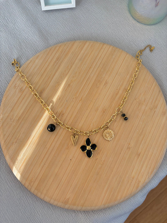 Collier Lila