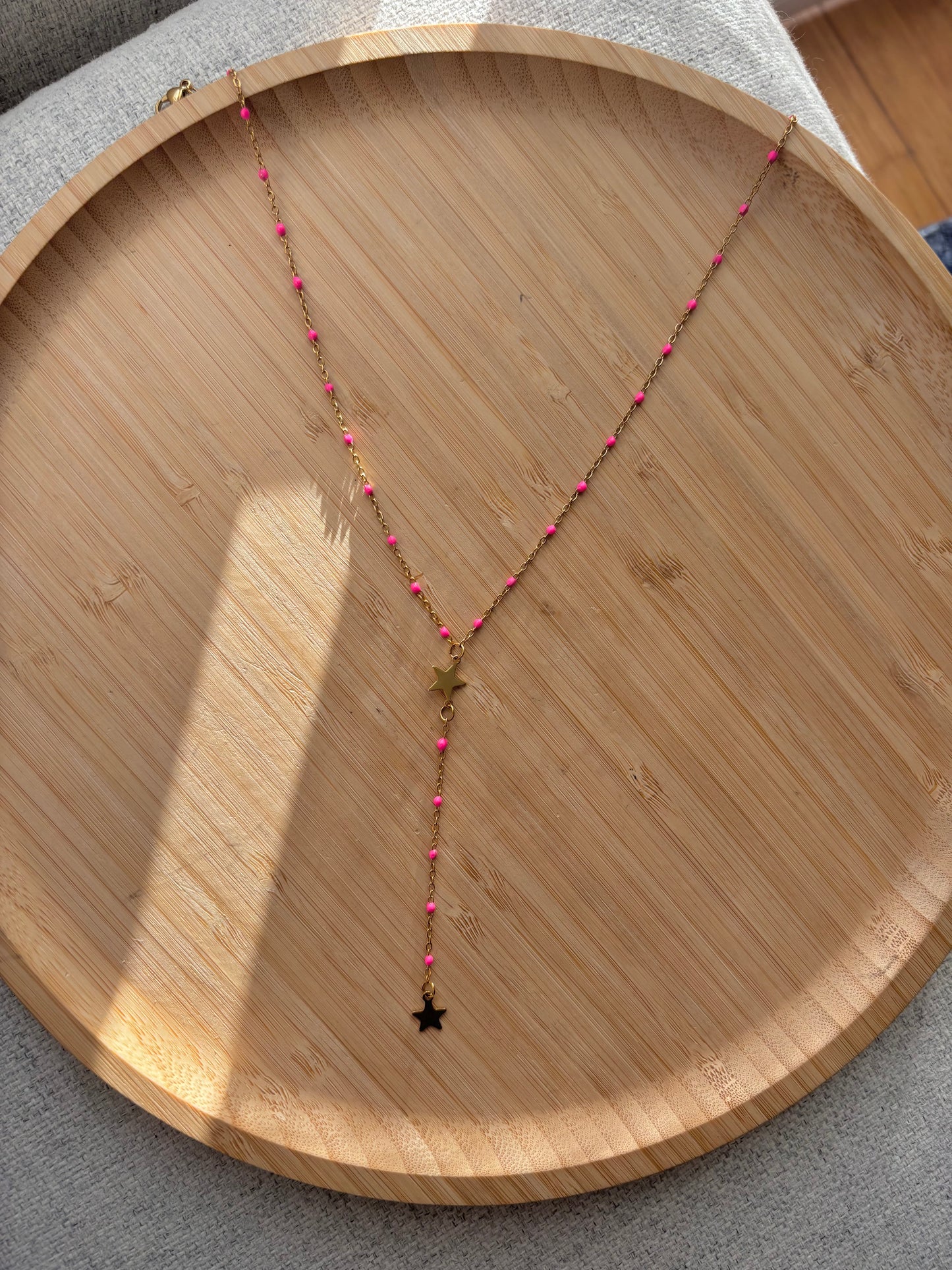 Collier en y étoiles