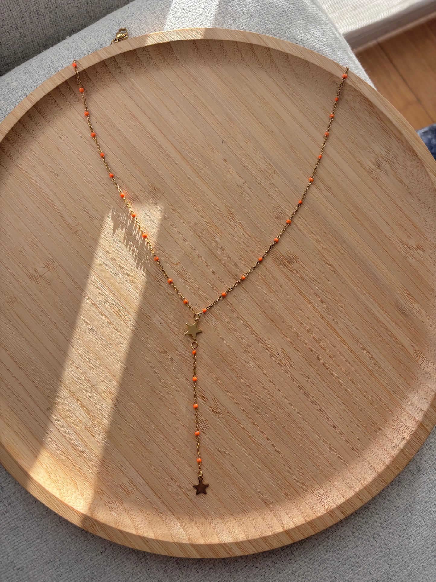 Collier en y étoiles