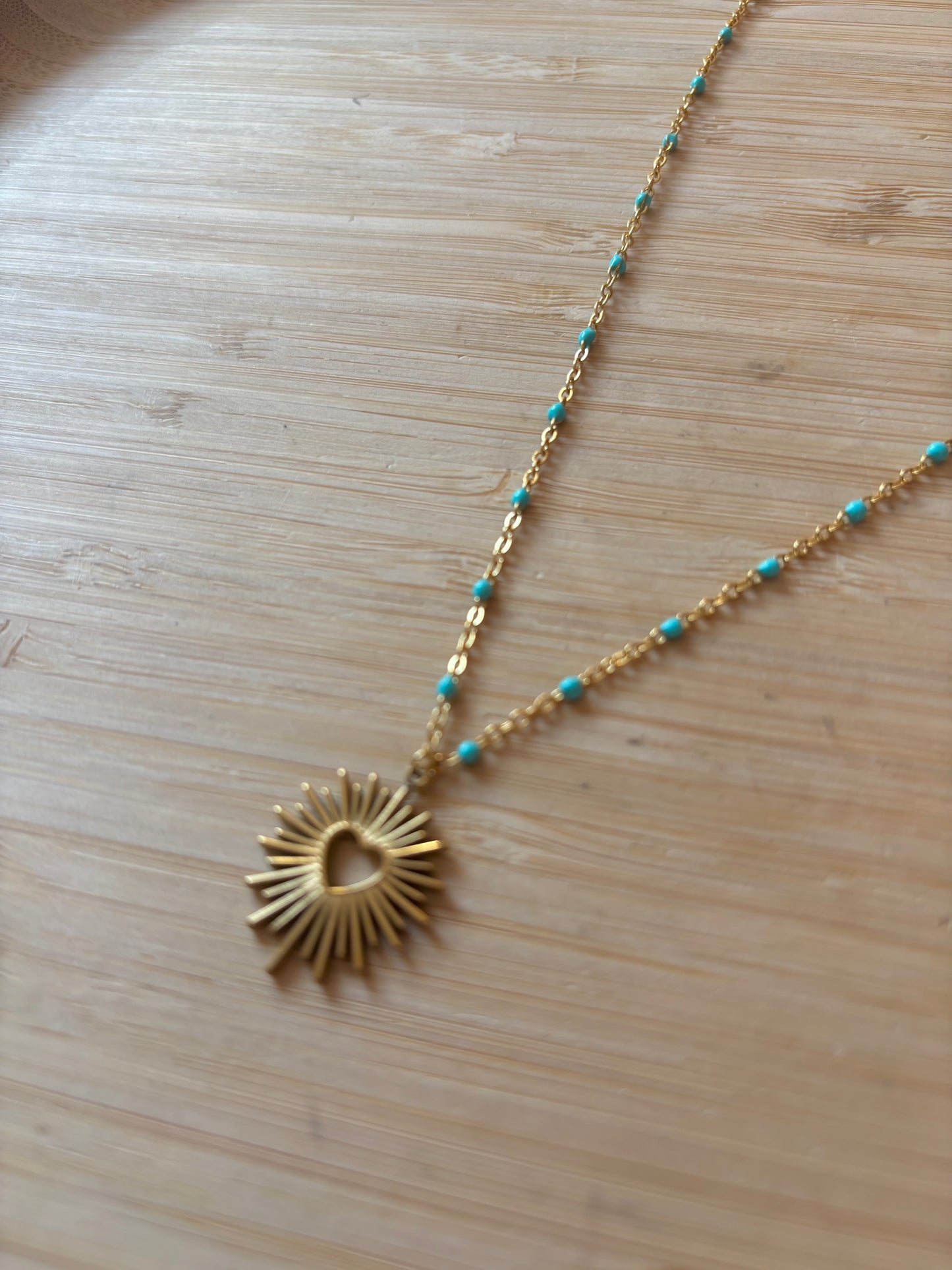 Collier breloque bleu