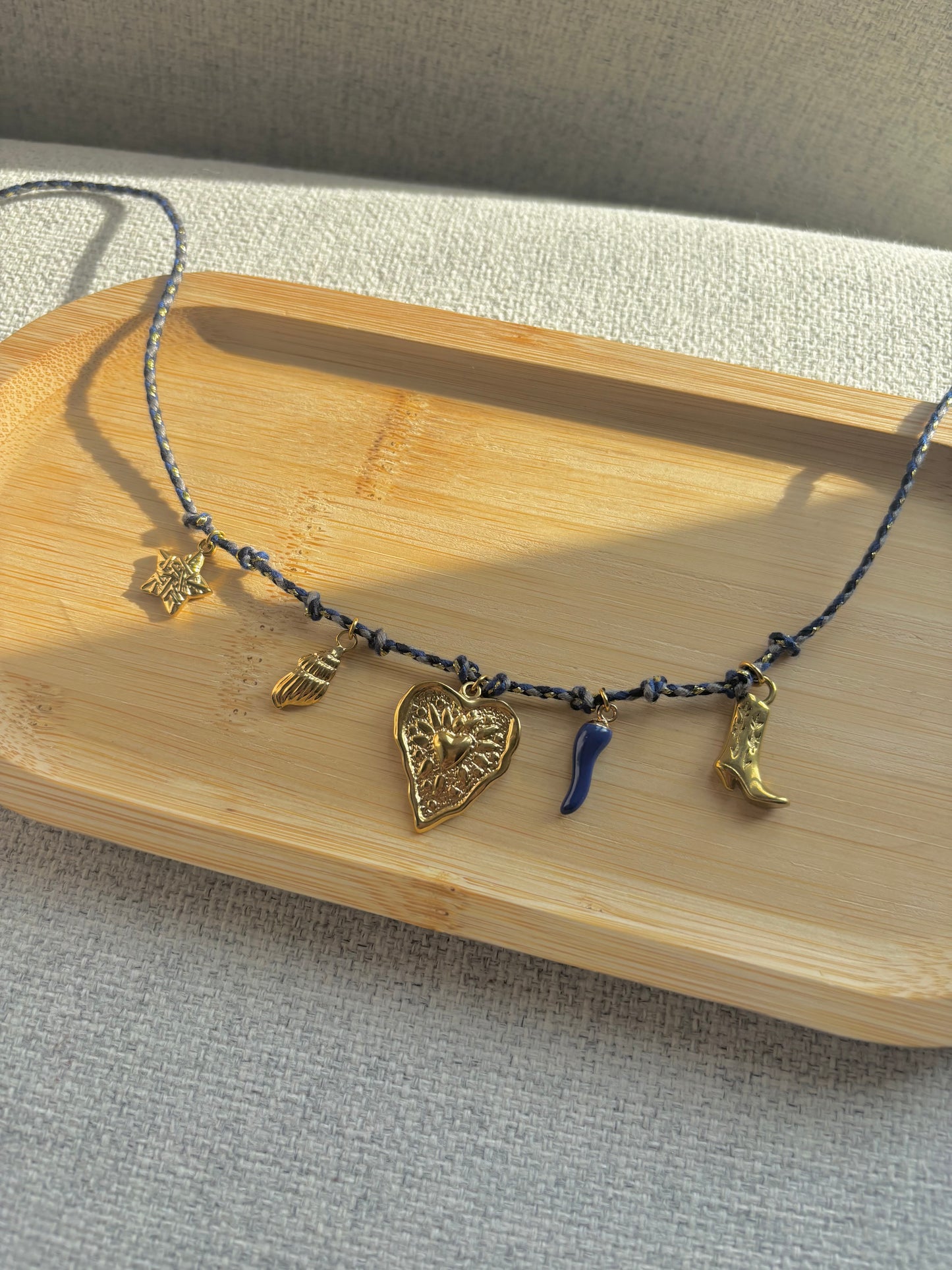 Collier Fidji