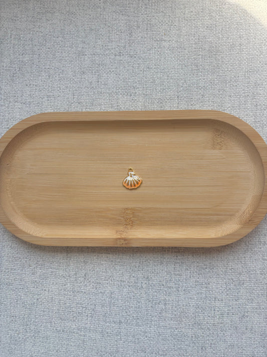 Breloque coquillage orange