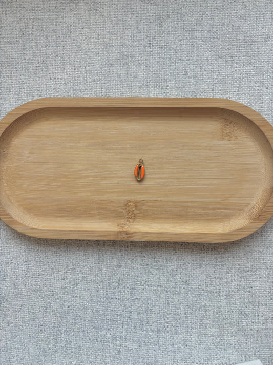 Breloque coquillage orange
