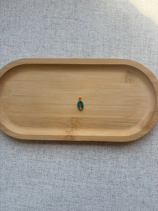 Breloque coquillage vert sapin