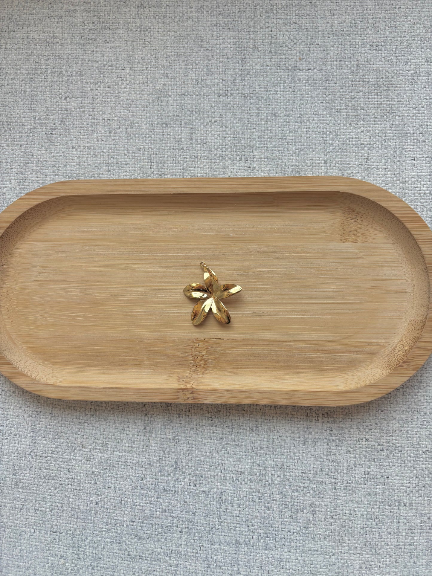 Breloque fleur de lys