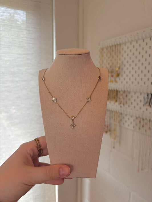 Collier Alix