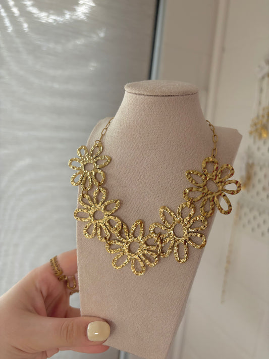 Collier fleur