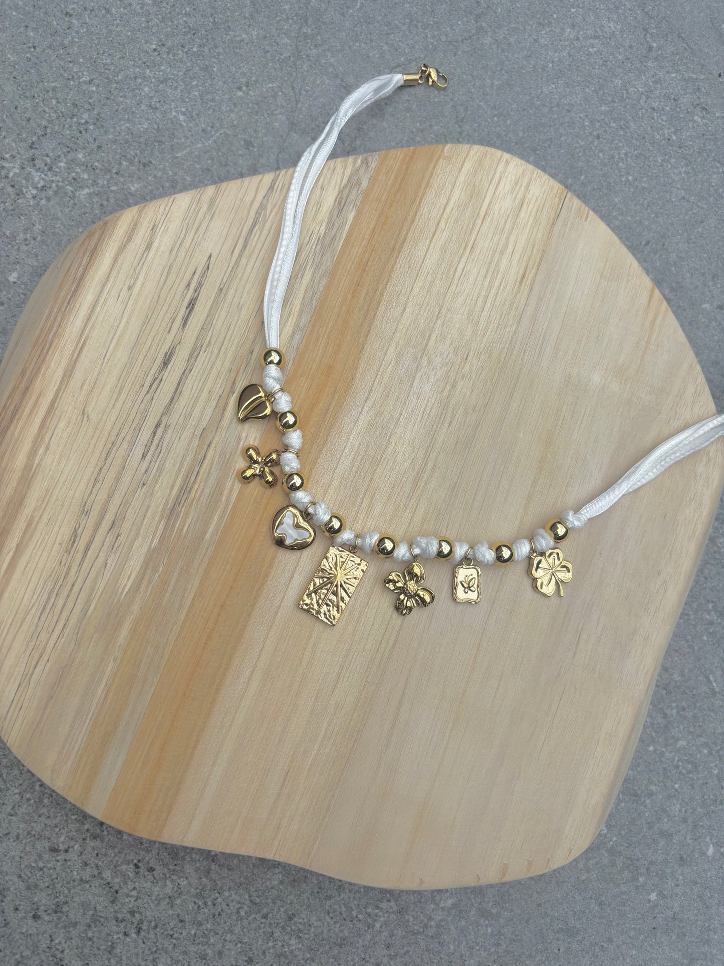 Collier Tara