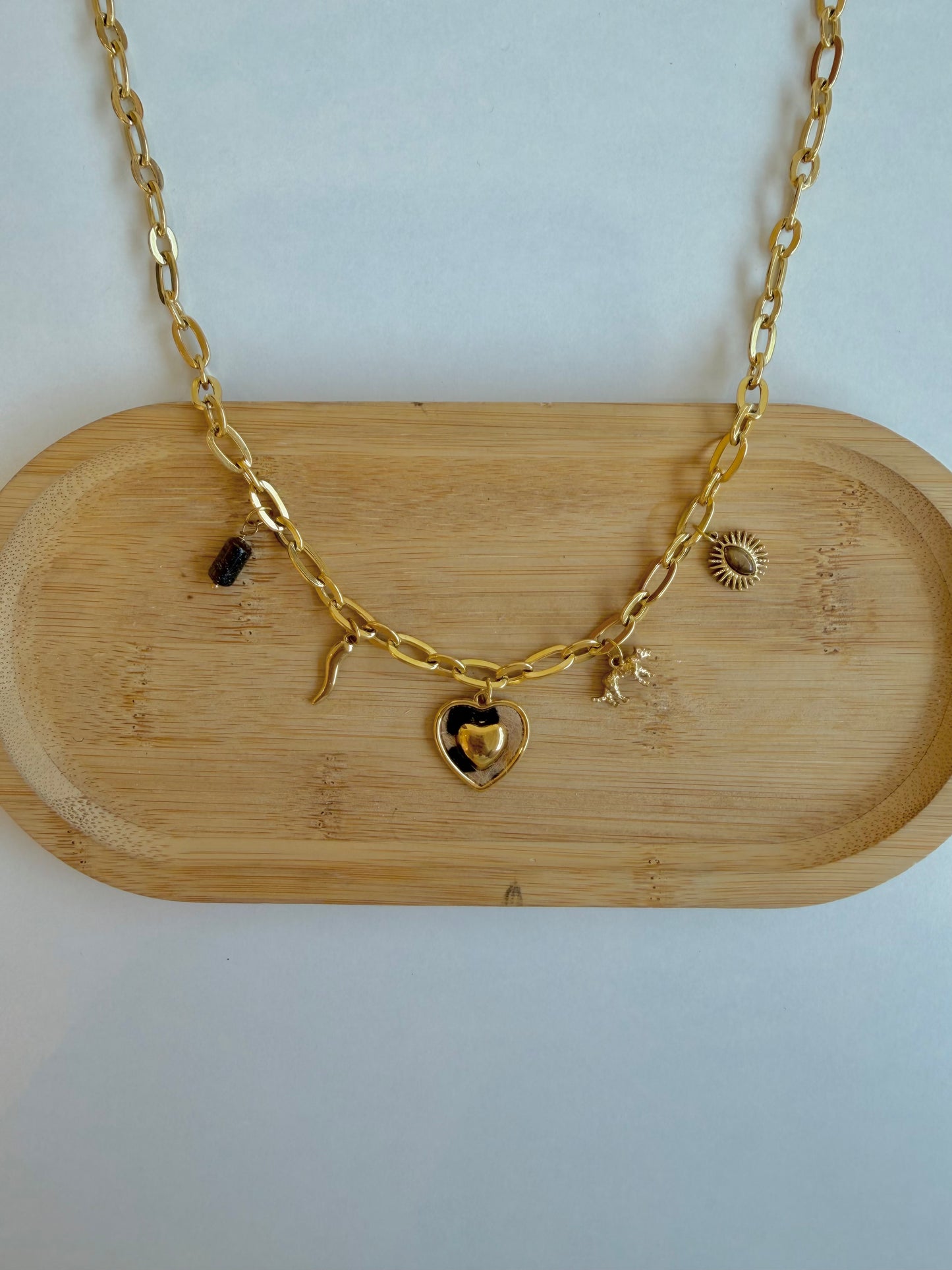 Collier Léo