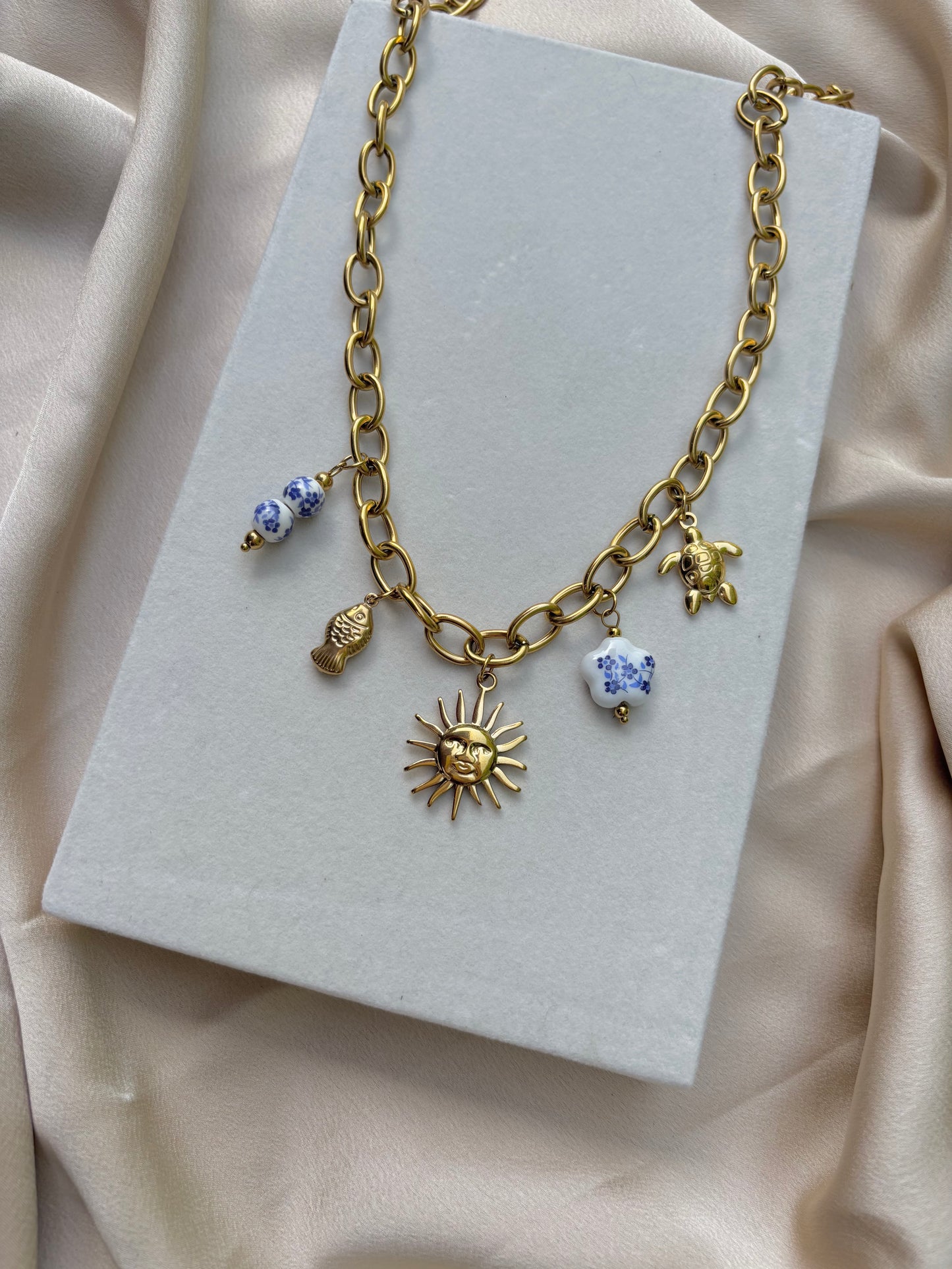 Collier Julia