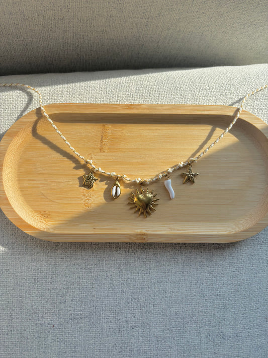 Collier Valence